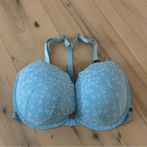NWT Victoria's Secret Lace Push Up Bra 34DDD